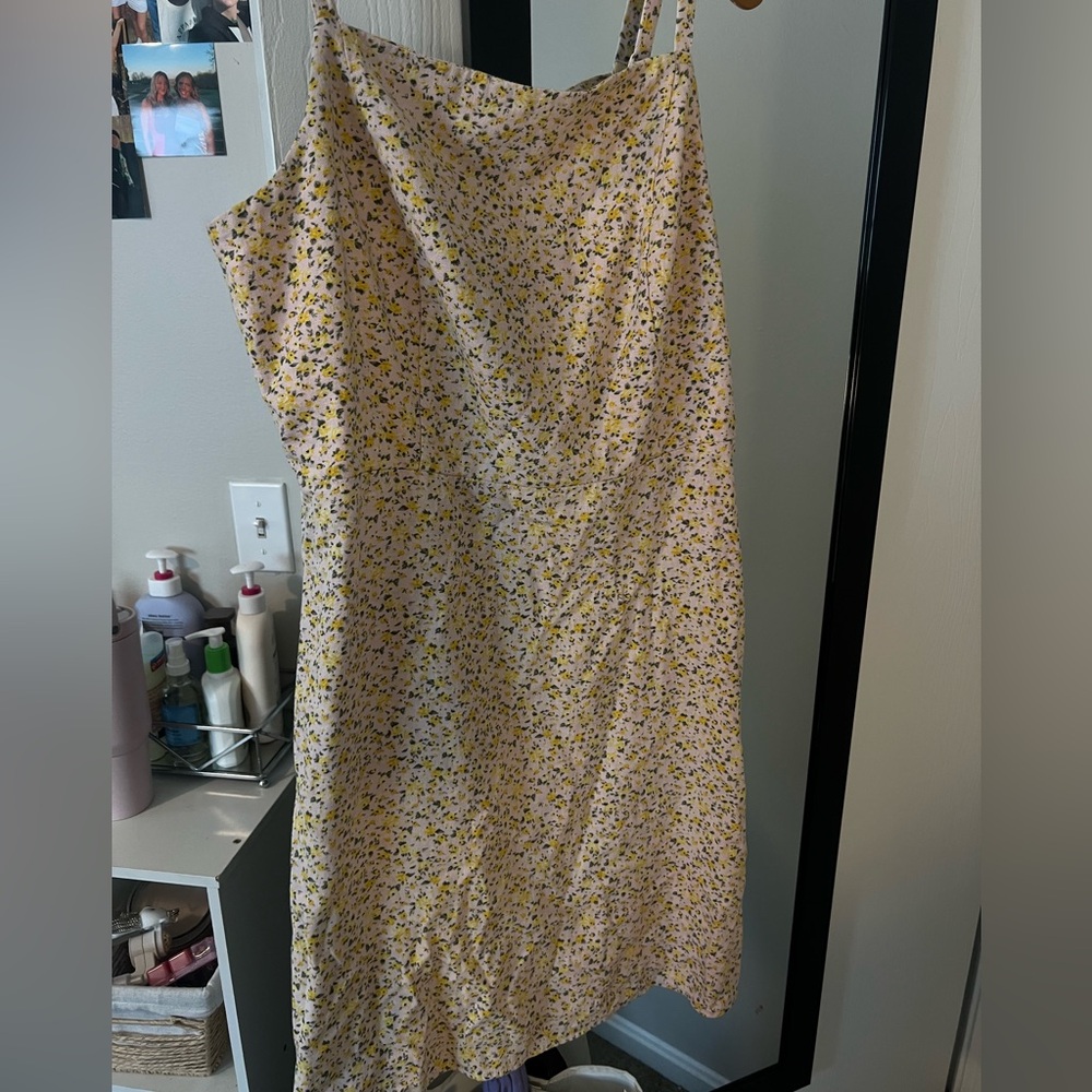 Old Navy Yellow and Pink dress!